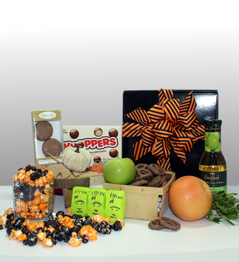 Creative and scary halloween gifts by Basket of Pittsburgh. Fun halloween gifts by basket of pittsburgh. Trick or treat gifts. Halloween gifts for kids by Basket of Pittsburgh.