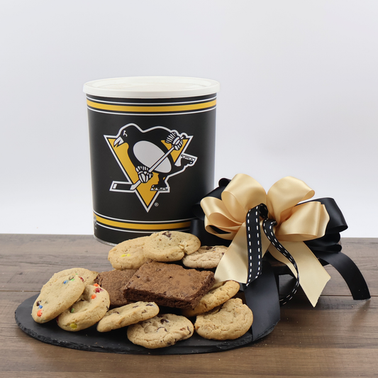 Penguins - Cookie Tin